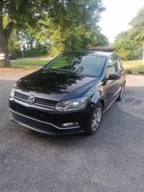 Volkswagen Polo 1.2 TSI BlueMotion (2015) / frisch TÜV  - Volkswagen Polo: Schwarz, Bluemotion