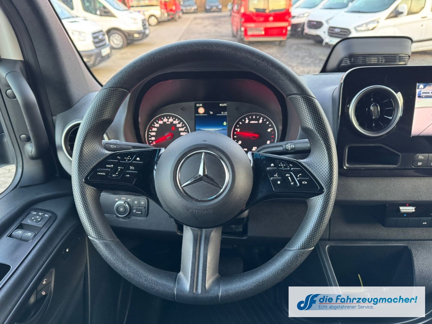 Fahrzeugabbildung Mercedes-Benz Sprinter III Kasten RWD AWD 317 CDI PRO L2 Nav