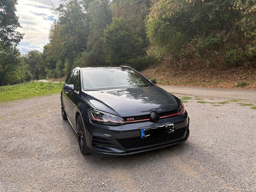 Image of Volkswagen Golf