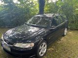 Opel Vectra B Caravan 2.2 Sport Zender - Opel Vectra: Sport