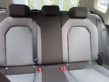 Fotografie 8 des Seat Arona Style 1.0 DSG Navi Kamera M+S