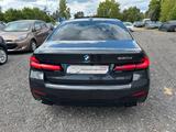 BMW 530d M Sport Head-Up Laserlicht Memory Ambiente - BMW 530 mit Schiebedach