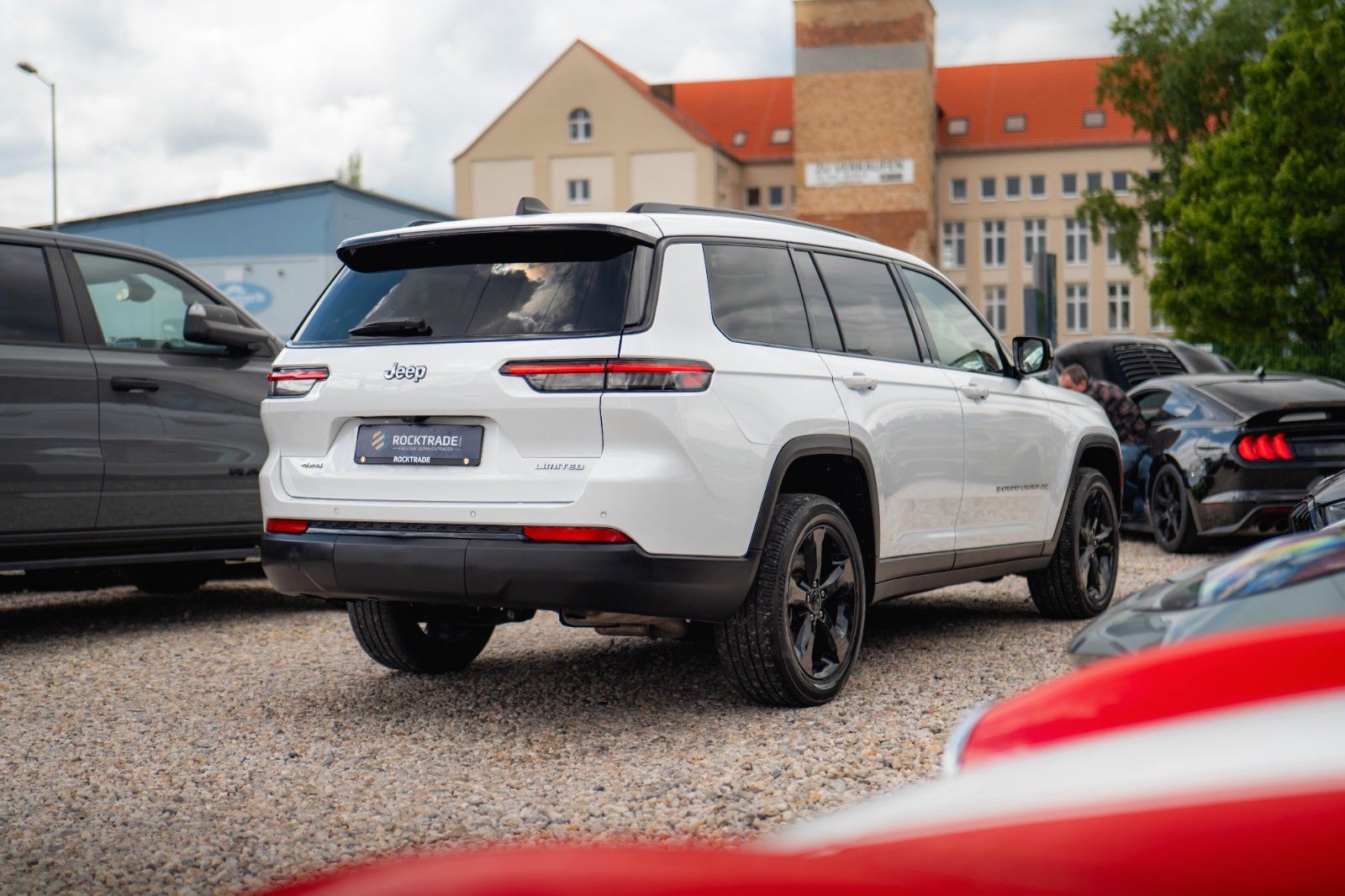 Fahrzeugabbildung Jeep Grand Cherokee 3.6 4x4 LIMITED L Night*ACC*Pano*