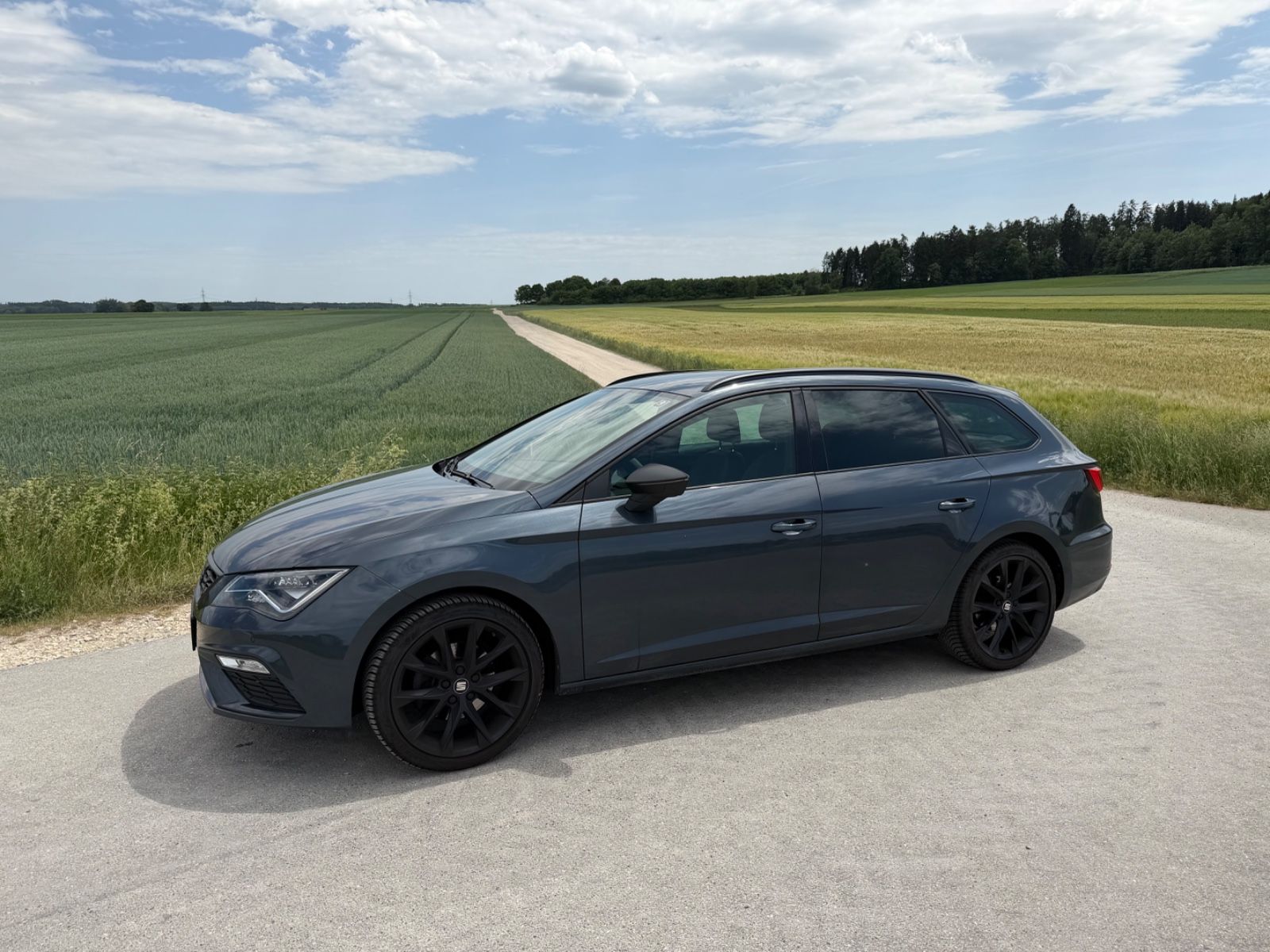 SEAT Leon ST FR 1.5 TSI 96kW FR Black Matt Ed.