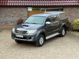 Toyota Hilux 3.0 Turbodiesel Double Cab Life 4x4 - Toyota Hilux: 3.0