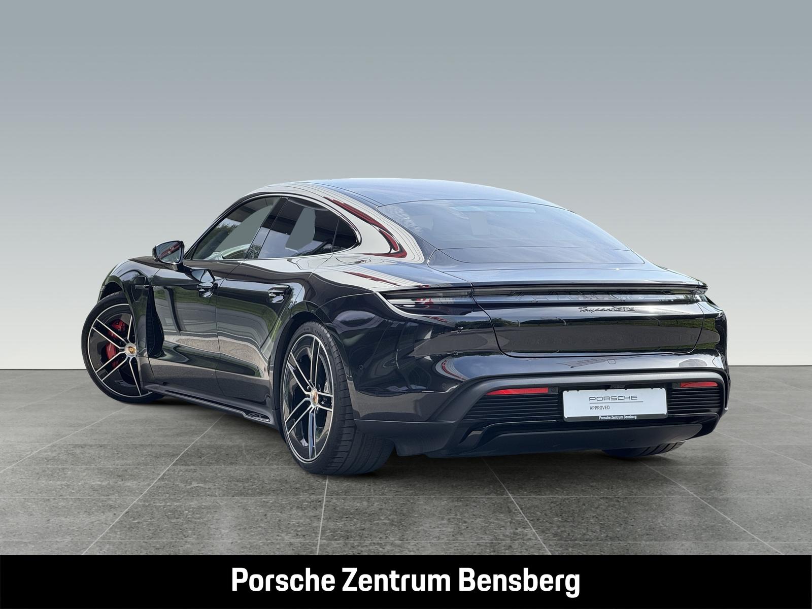 Porsche Taycan GTS