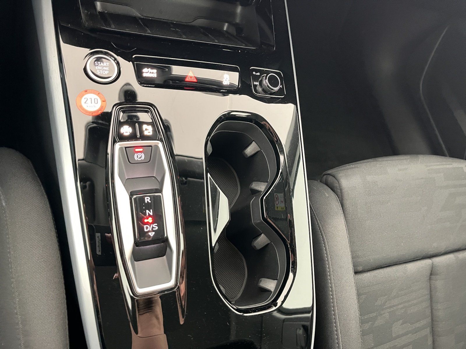 Audi A6 - Bild 13