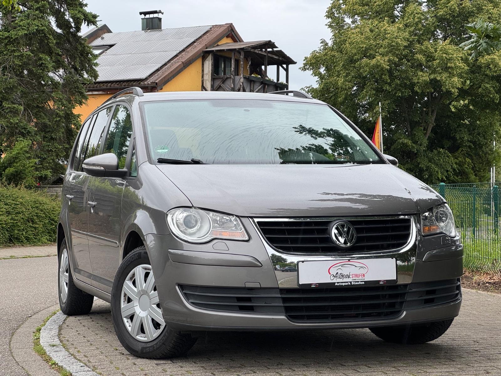 Volkswagen Touran Trendline/ 7 SITZER / 1. Hand /