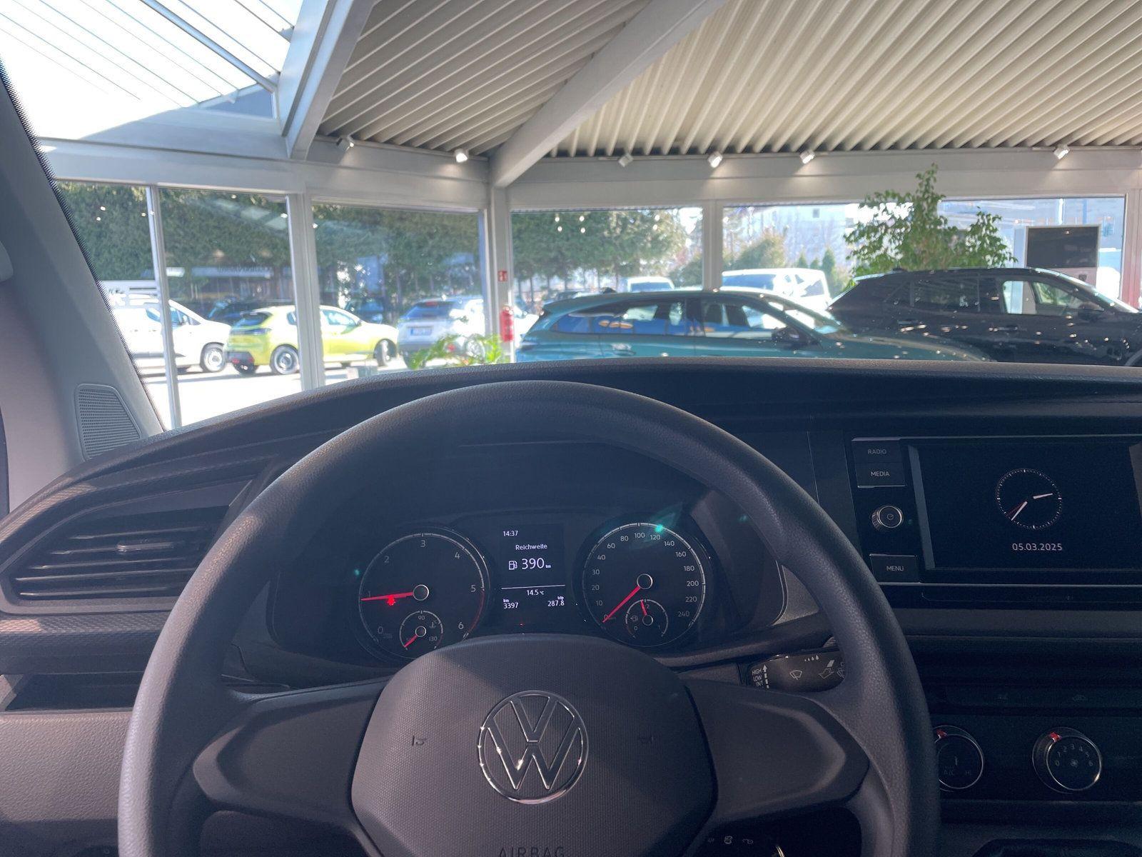 Volkswagen T6.1 Transporter 2.0 TDI Kasten LR/AHK/EPH