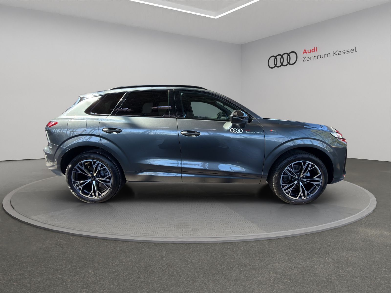 Audi Q3 - Bild 8