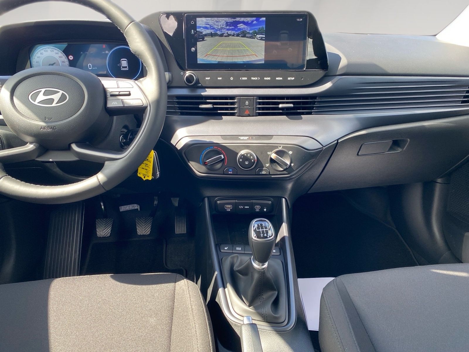 Hyundai i20 – Bild 11