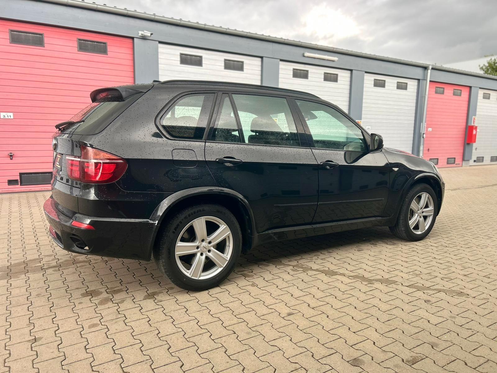 BMW X5 - XDRIVE 50I - 4X4 - PREMIERE MAIN