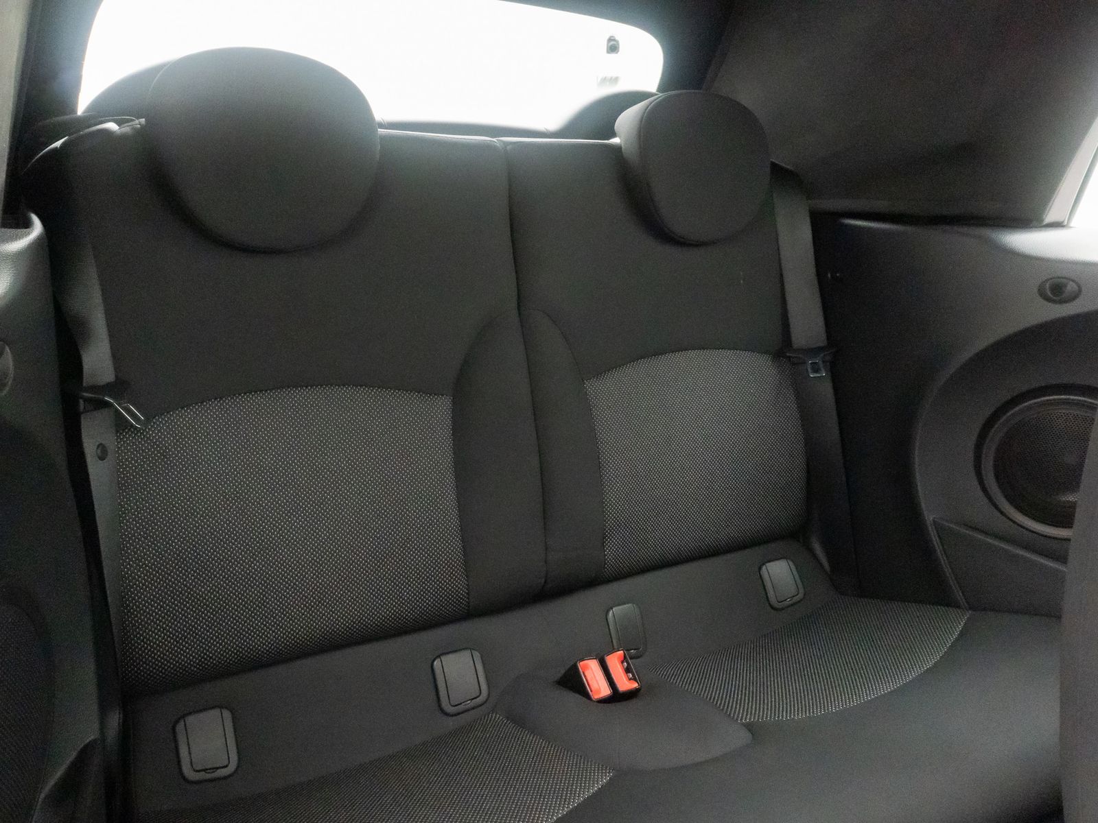 Fahrzeugabbildung MINI Cooper Cabrio PDC Lederlenkrad Sitzhzng MP3 LM