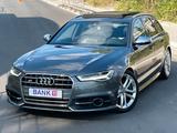Audi S6 Avant 4.0 TFSI quattro /MEMORY/K-ENTRY/PANO - Audi S6: Kombi