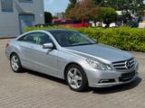 Mercedes-Benz E 350 Coupe CDI BlueEfficiency *Navi *Panorama - Mercedes-Benz E 350: Cdi Blueefficiency
