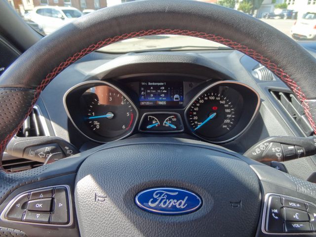 Fahrzeugabbildung Ford Kuga ST-Line/Pano/Kam/ACC/Navi/AHK/2.Hd/