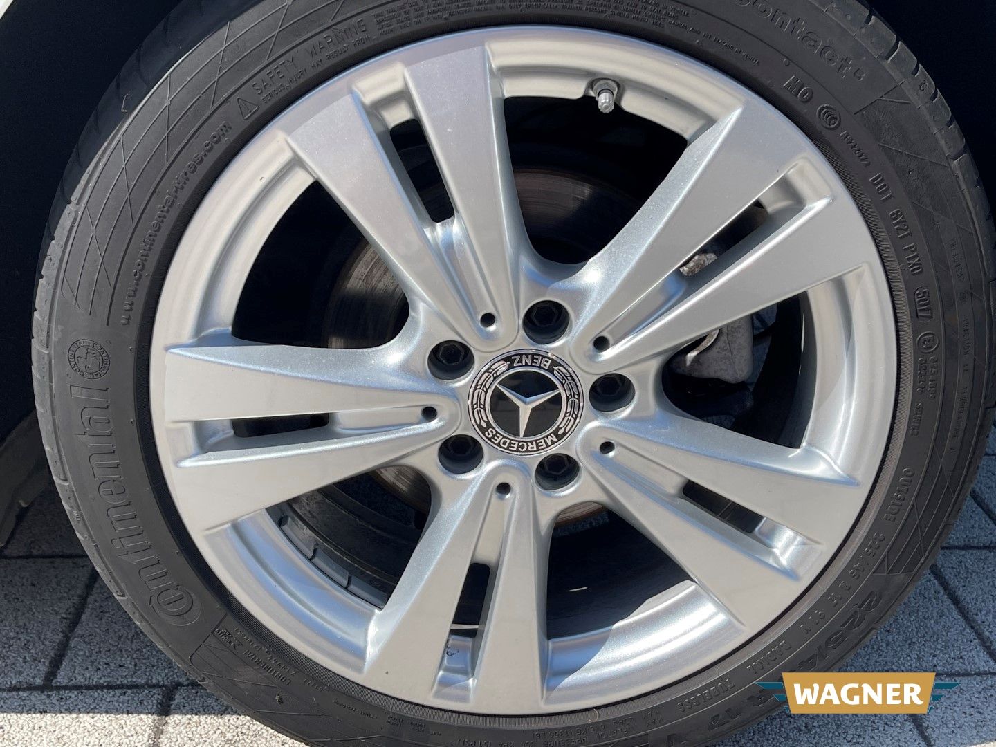Fahrzeugabbildung Mercedes-Benz A 200 BlueEfficiency Sitzheizung 2-Hand