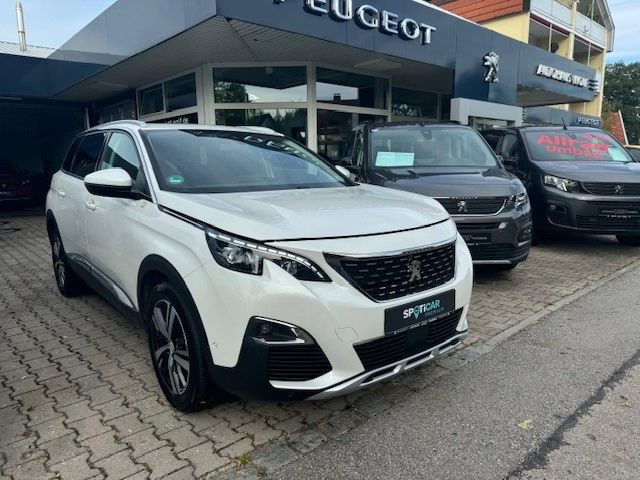 PEUGEOT 5008 Allure Business