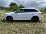 Audi Q7 e-tron 3.0 TDI quattro tiptronic - - Audi Q7 Hybrid (Diesel/Elektro)
