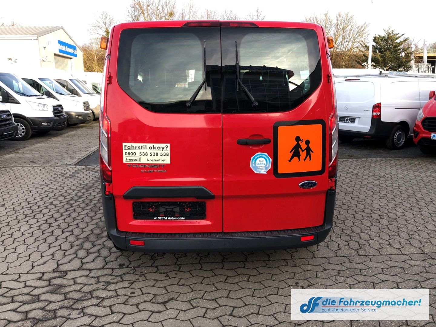 Fahrzeugabbildung Ford Transit Custom Kombi 300 L1 2.2 TDCi*6023