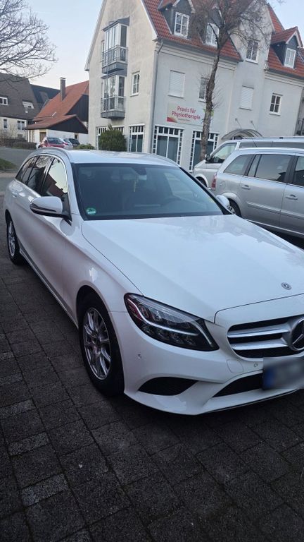Image of Mercedes-Benz C 200