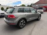 Volkswagen Touareg V6 TDI*LEDER*NAVI*XENON*AHK* - gebrauchte VW Touareg aus dem Jahr 2014