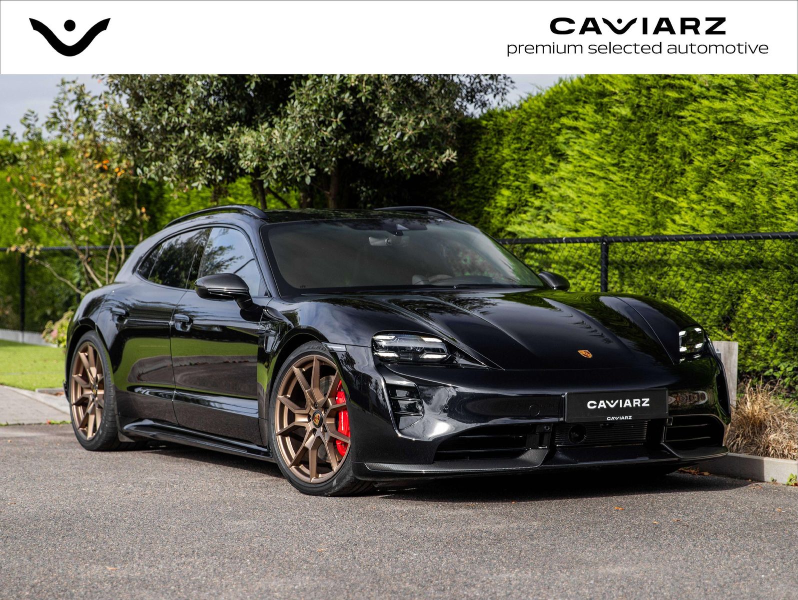 Porsche Taycan GTS Sport Turismo/SPORT DESIGN/FULL CARBO