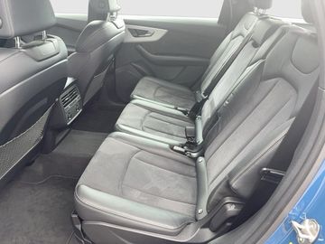 Audi Q7 - 11
