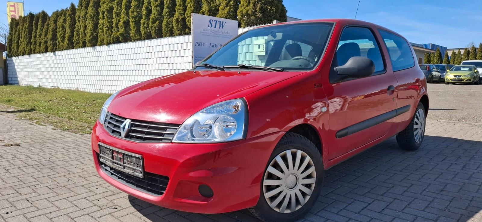 Renault Clio II Campus Je t'aime