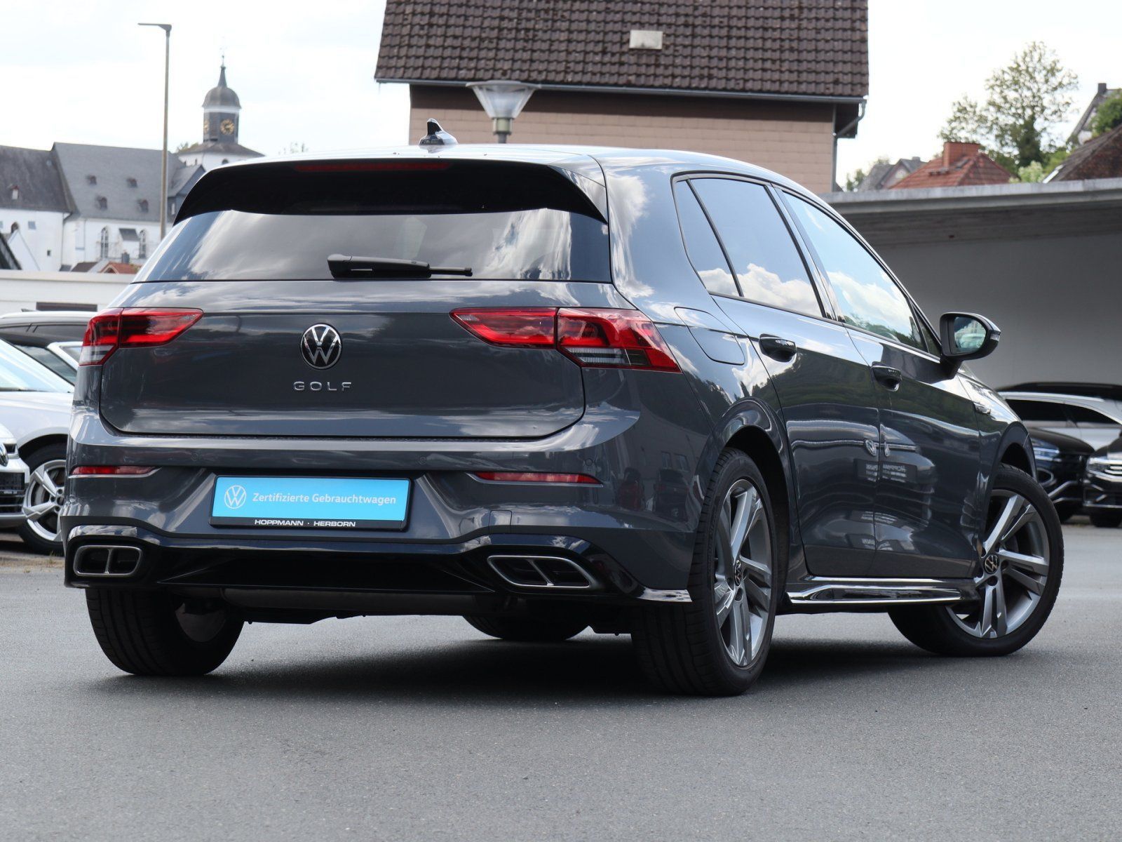 Volkswagen Golf VIII 1.5 TSI R-Line AHK Navi TravelAssist S foto 2