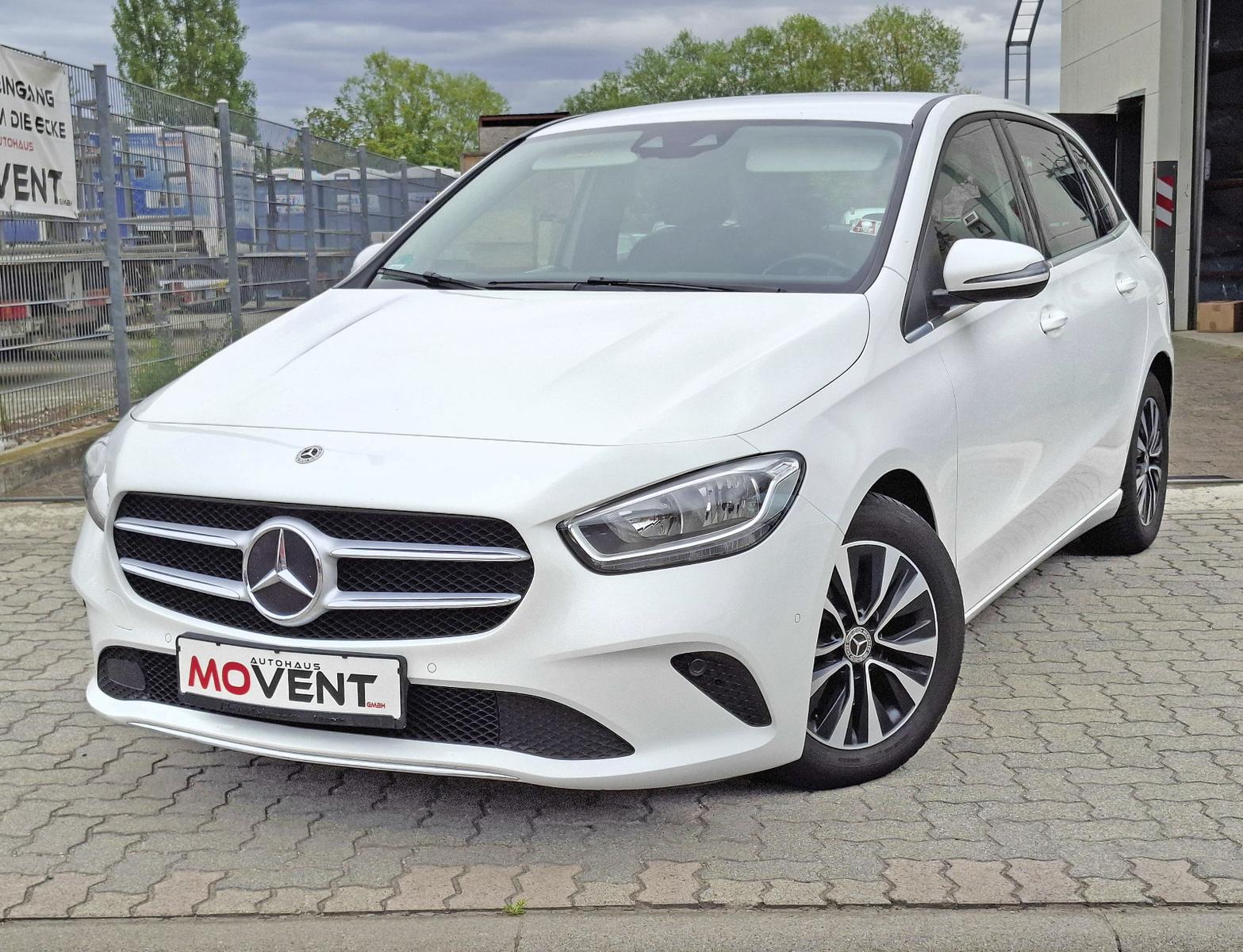 Mercedes-Benz B 180 d * Navi*SHZ*AHK