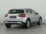 Mercedes-Benz GLA 180 Automatik*Navigation*LED*SHZ*Keyless*PTS - Mercedes-Benz GLA 180 aus 2018