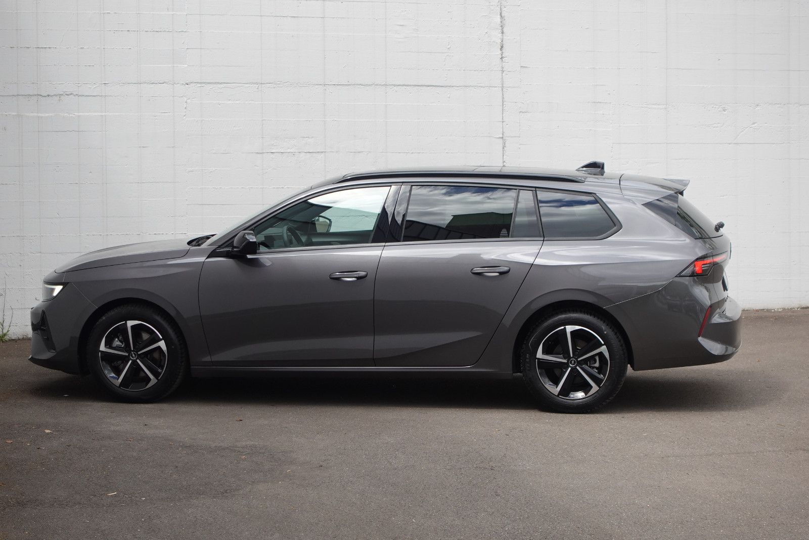 Fahrzeugabbildung Opel Astra ST GS 1.2T AUTOMATIK,Pano,Kamera,Sitzhzg