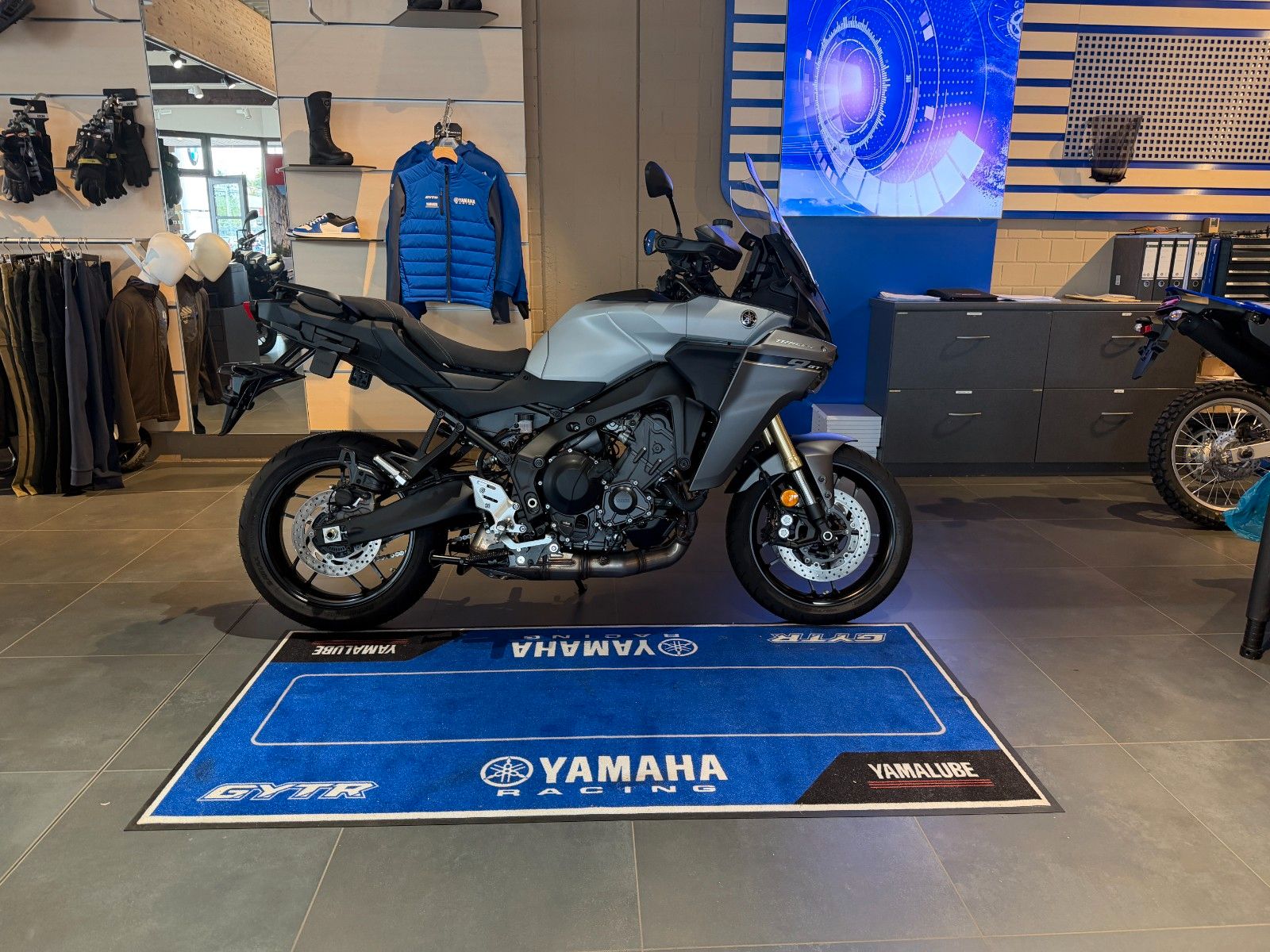 Fahrzeugabbildung Yamaha Tracer 9 GT Herbst Deals