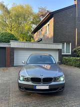 BMW 750 li  E66 - BMW 750 in Duisburg