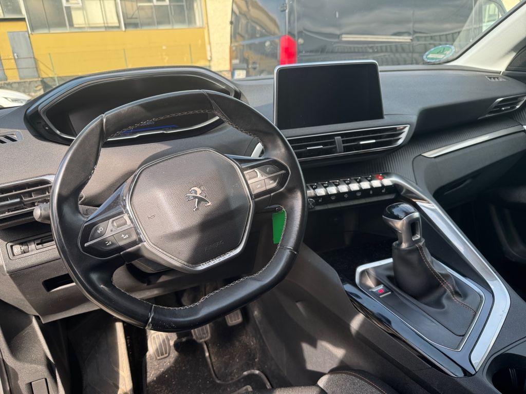Peugeot 3008 PureTech 130 Stop & Start Crossway