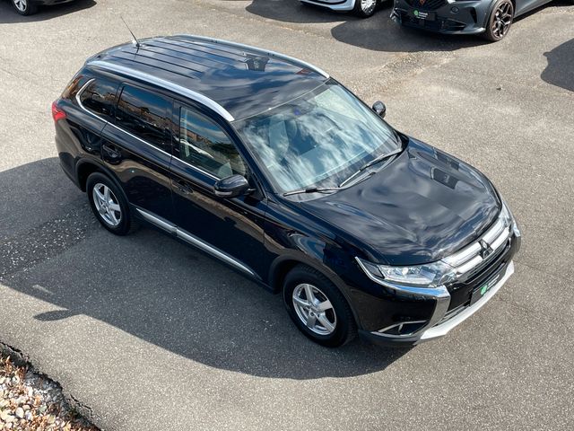 Mitsubishi Outlander Star+ 2.2 DI-D 4WD NAVI KAMERA AHK SHZ