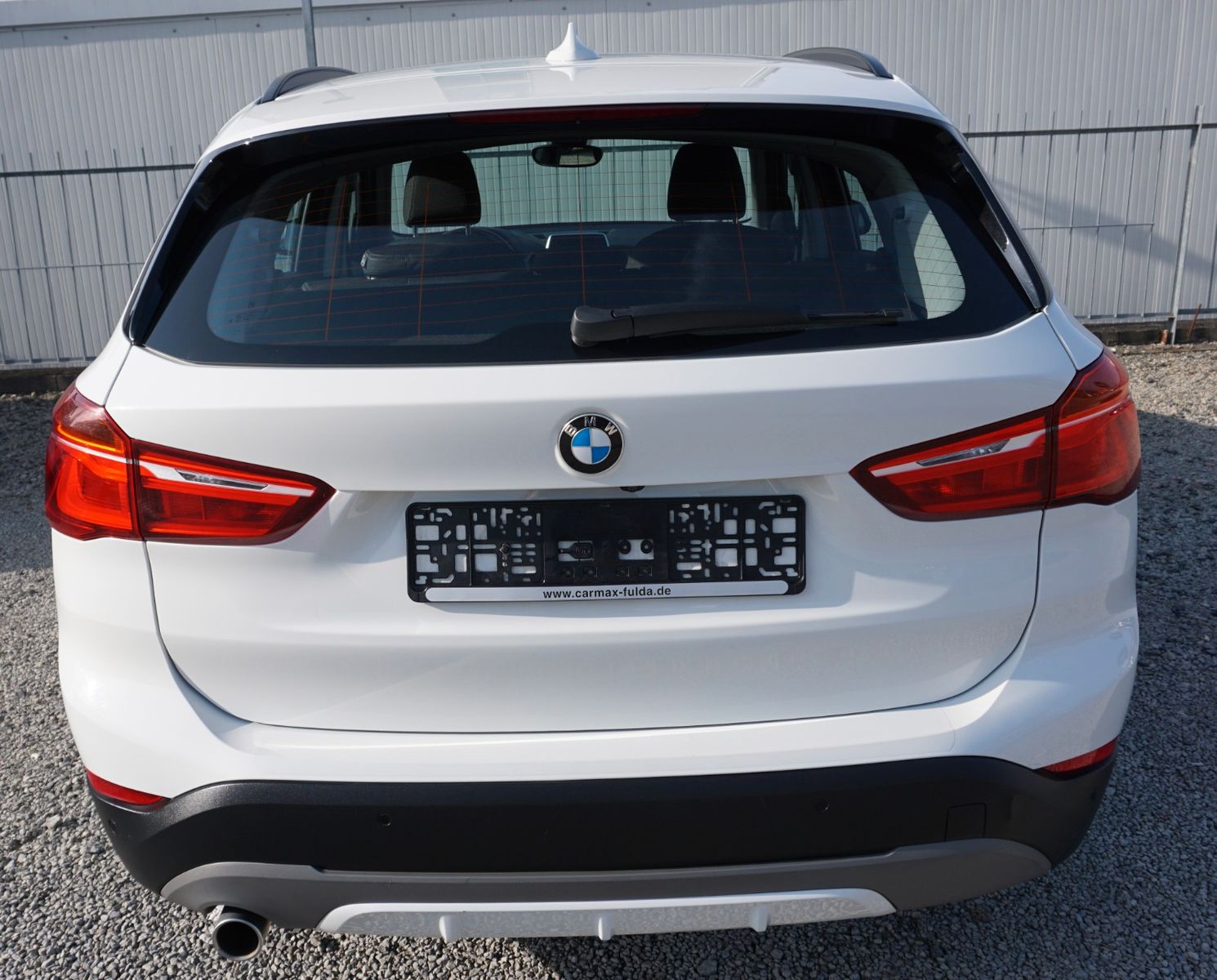 Fahrzeugabbildung BMW X1 sDrive 18i Sport Line, Kamera, PDC, Panorama