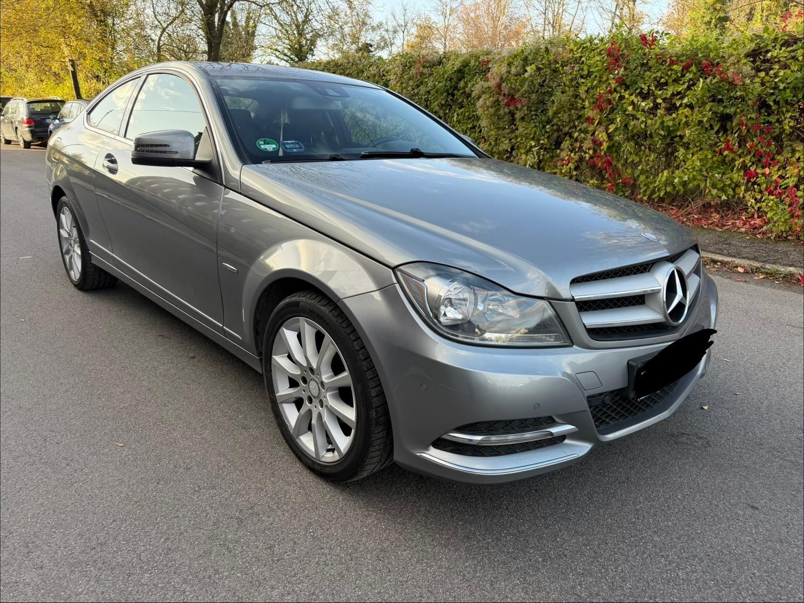 Mercedes-Benz C 180