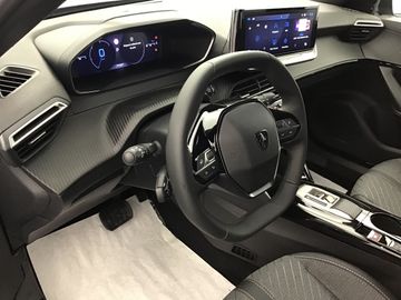 Peugeot 2008 - 7