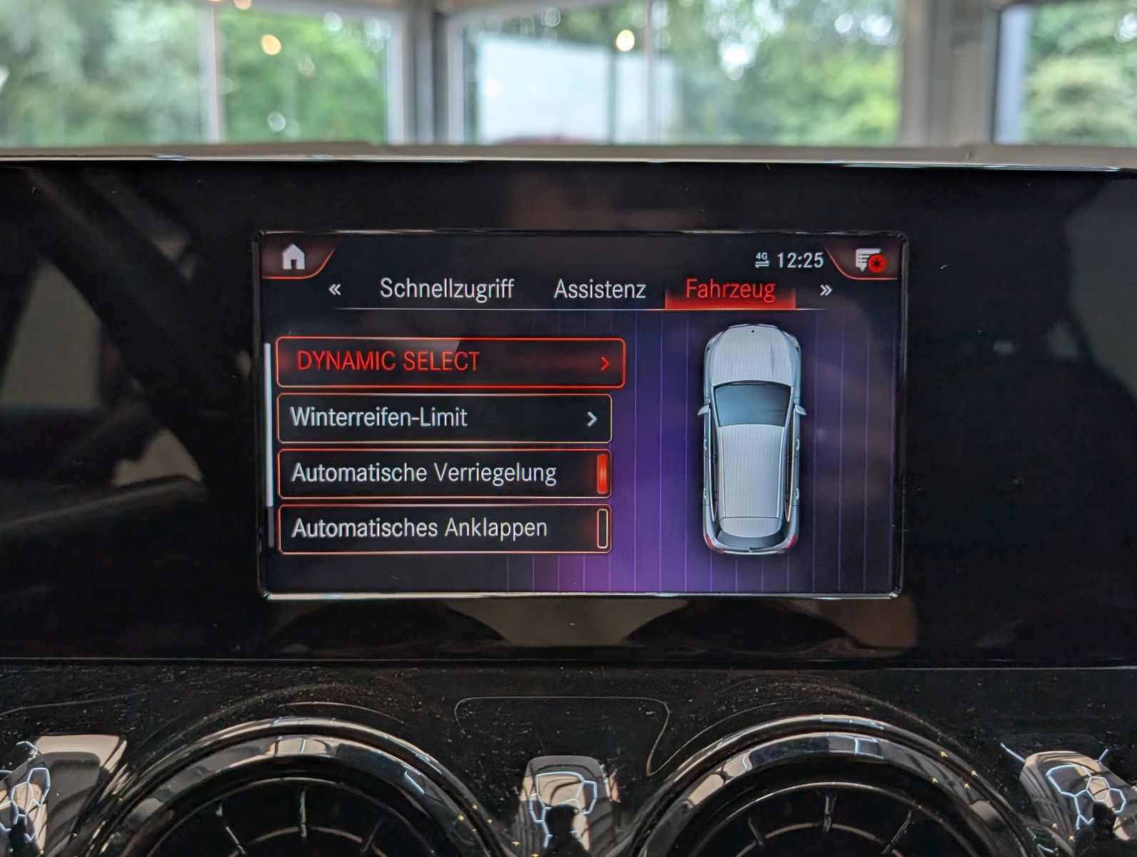 Fahrzeugabbildung Mercedes-Benz GLA 250 e EQ LED*NAVI*CARPLAY*SPURH.*PARKASSIST*