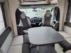 Challenger VIP 250, Fiat 140 PS, Länge nur 6,4 m