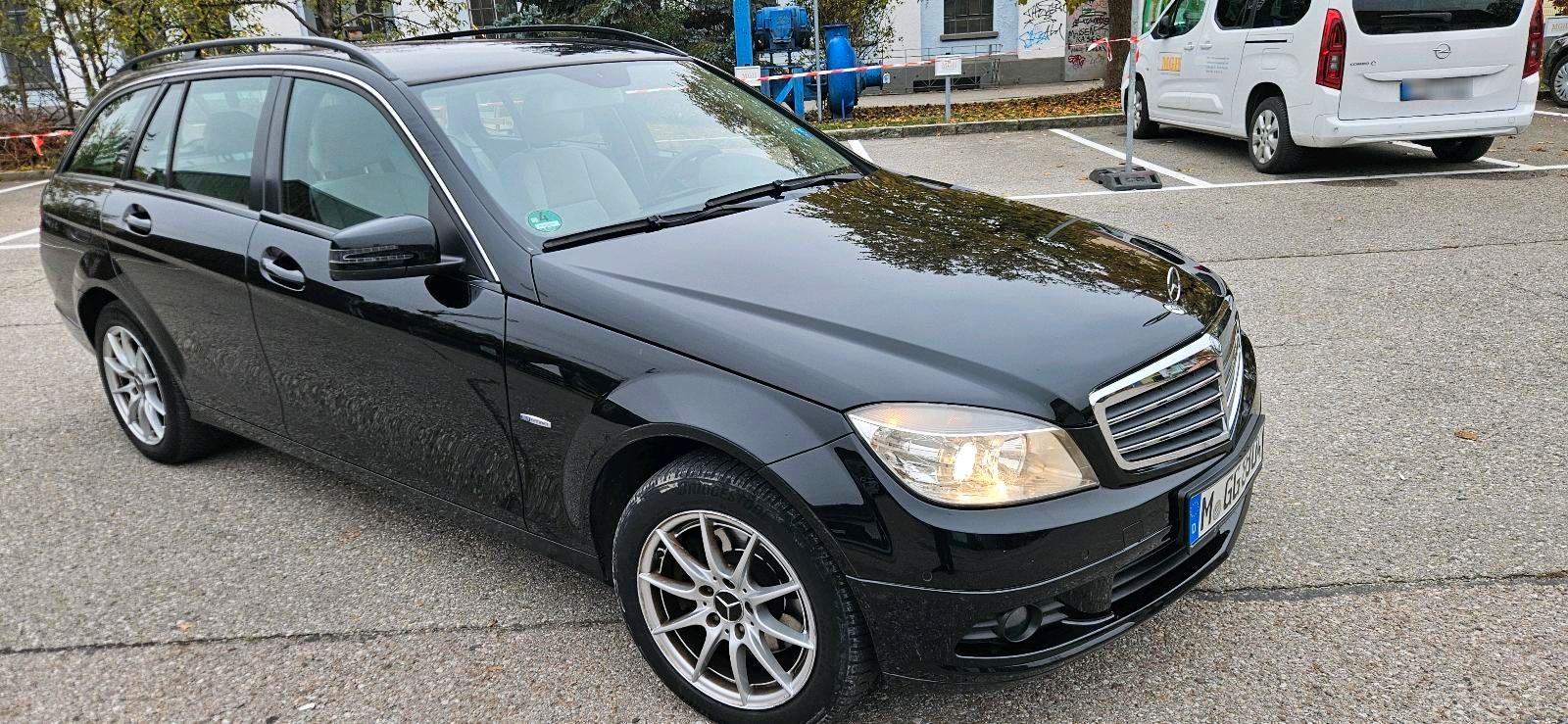 Mercedes-Benz C220 2010 — engine 170 HP (125kW)