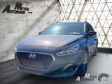 Hyundai i30 1.6 D Premium+Navi+Fahrersitz el.+Einparkhil - Hyundai i30 Premium mit Diesel-Antrieb