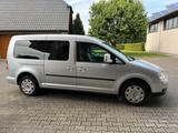 Volkswagen VW Caddy Maxi Rollstuhltransport mit Rampe - Volkswagen Caddy Maxi aus 2009