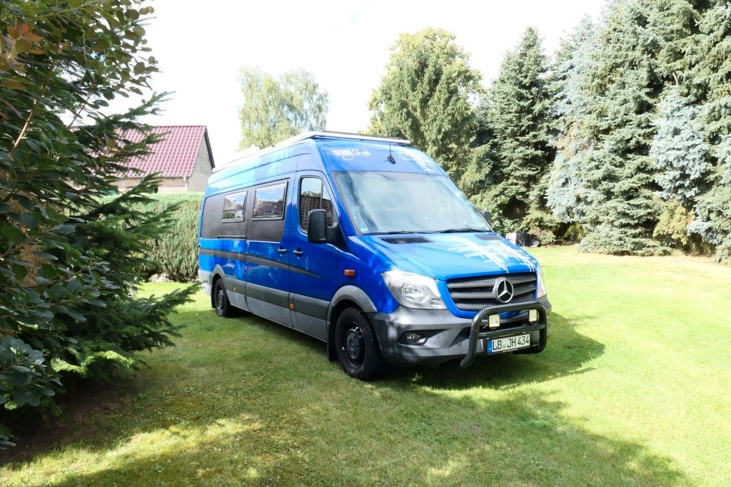Image of Mercedes-Benz Sprinter