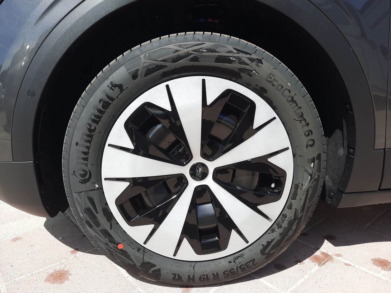 Ford Explorer - Bild 10
