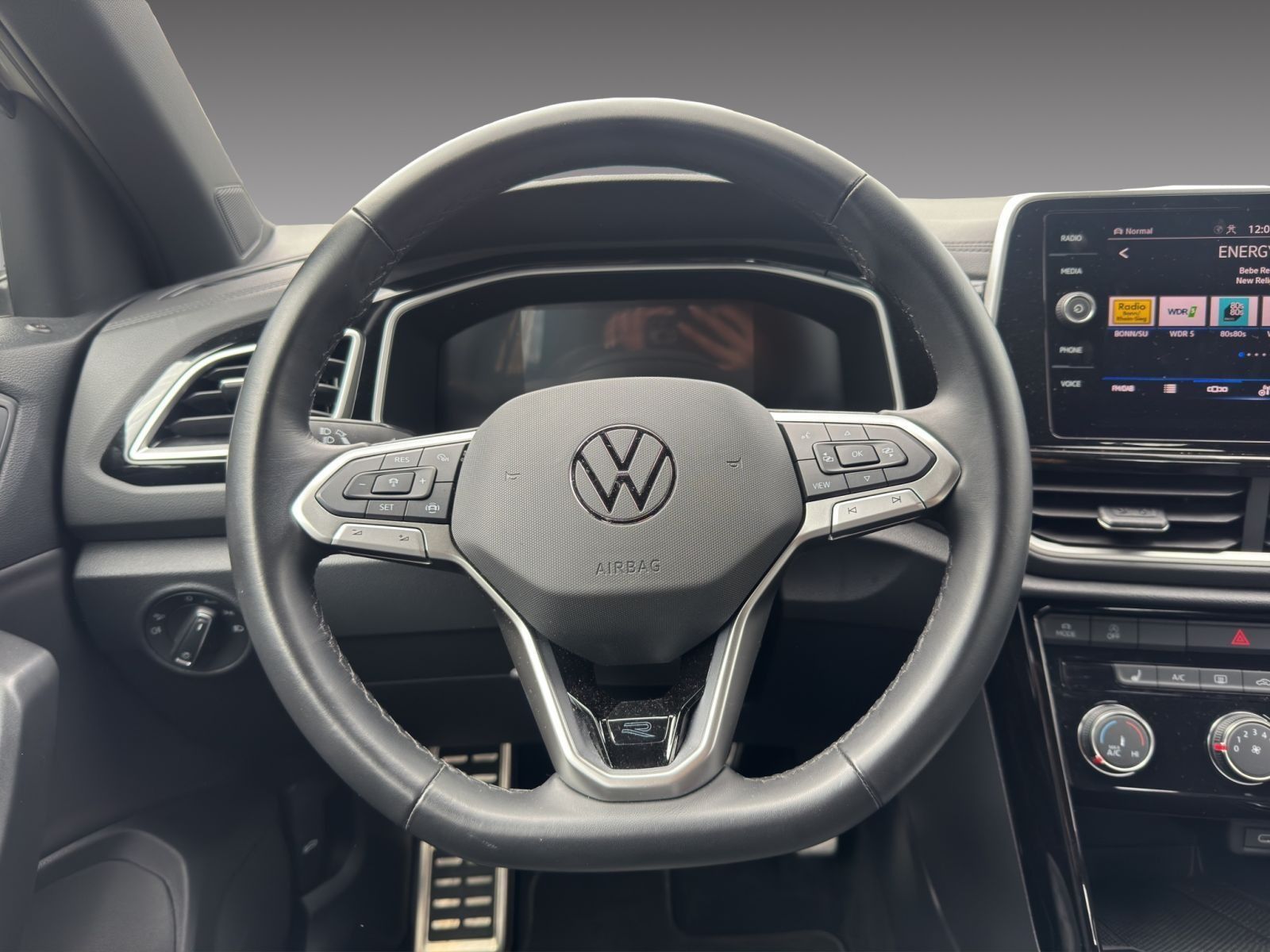 Volkswagen T-Roc - Bild 11