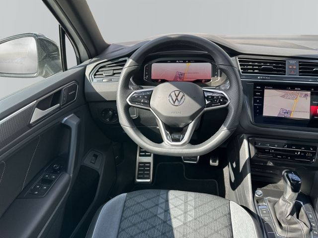 Tiguan 2.0 TDI DSG R-LINE ALLRAD STNDHZ+PANO+AHK
