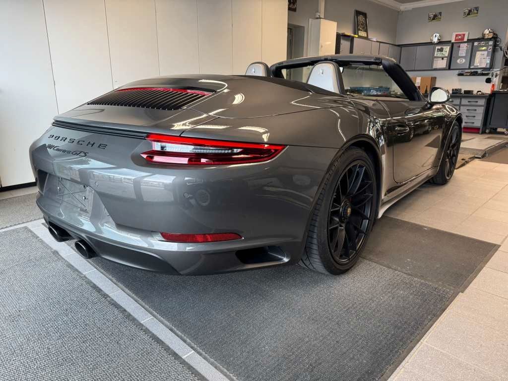 PORSCHE 991.2 GTS Cabrio 1.Hd Unfallfrei Deutsch